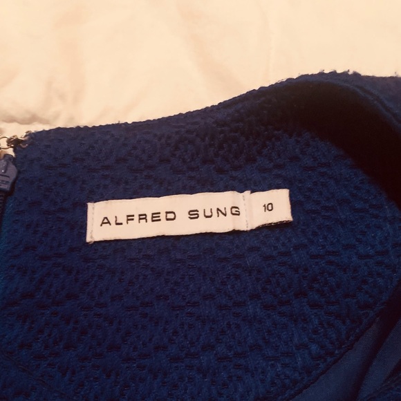 ALFRED SUNG blue embossed pattern - Picture 7 of 7